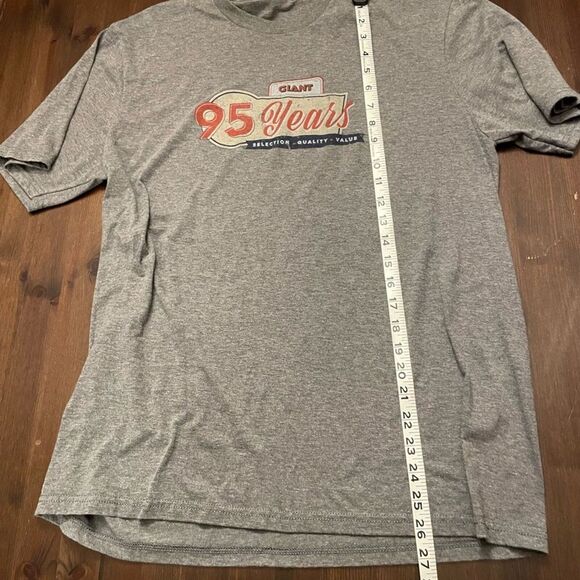 Giant Grocery Store 95th Anniversary 2018 T-Shirt Men’s Size Large - Picture 8 of 8